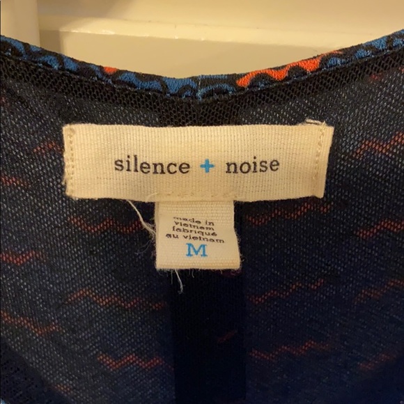 Silence + Noise Amaya Dress - Picture 4 of 4